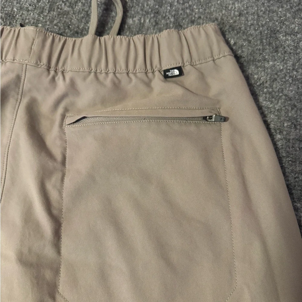 The North Face Never Stop Men's Jogger Pant Khaki Beige Pull‎ On Size Medium